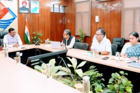 कौशल विकास एवं रोजगार से संबंधित योजनाओं की समीक्षा बैठक आयोजित की गई
