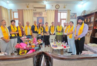 भाजपा के राष्ट्रीय उपाध्यक्ष तीरथ सिंह रावत का उत्तरांचल पंजाबी महासभा ने किया भव्य अभिनंदन