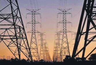 प्रदेश के ऊर्जा निगमों की सेवाओं को आवश्यक सेवा घोषित