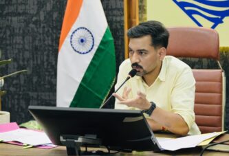 15 अगस्त को जिलेभर के शिक्षण संस्थानों में दिलाई जाएगी ‘कन्या भ्रूण संरक्षण प्रतिज्ञा’ डीएम ने दिए निर्देश